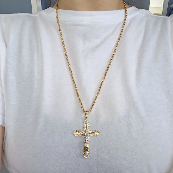 Diamond Cut Large Cross Crucifix Gold Plated Necklace - Picture 3 of 4